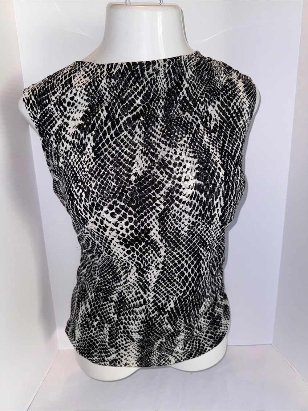 Kenneth Cole M Sleeveless Snake-Print Camisole in Black & White